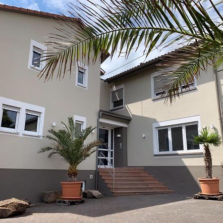 Hgh - Hotel Garni Helbig Neustadt an der Weinstrasse Bagian luar foto